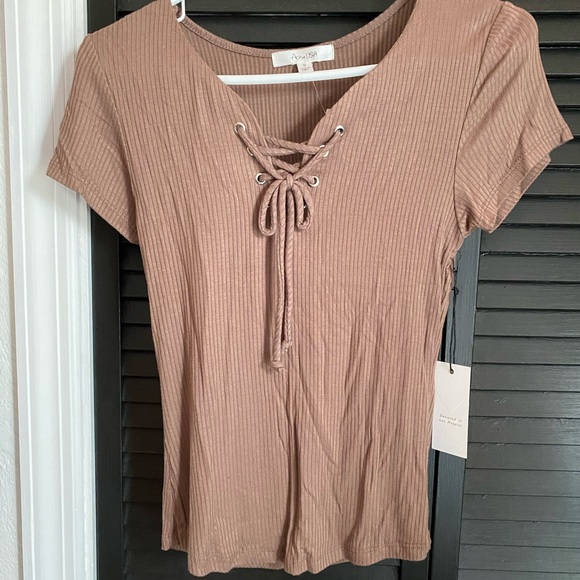 Tan Short Sleeve Shirt - Picture 1 of 2